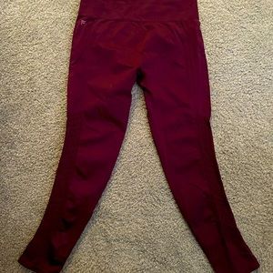 Fabletics medium 7/8 length leggings